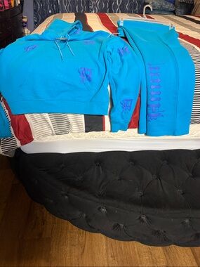 Men's Blue Graphic Hoodie & Sweatpants Set - Unbranded